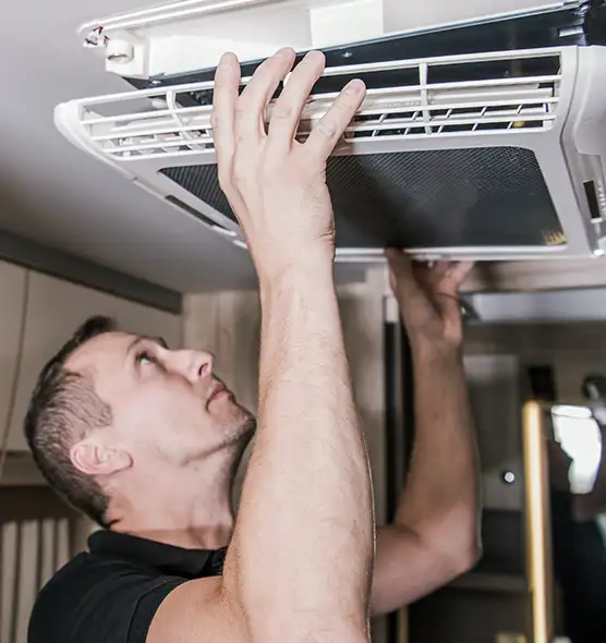  Professional Licensed And Insured Cleaners in Fairview Heights, IL